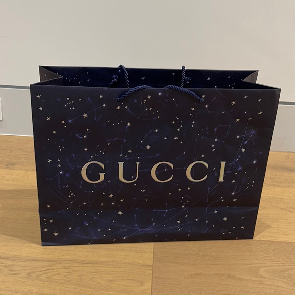 Gucci shopping bag